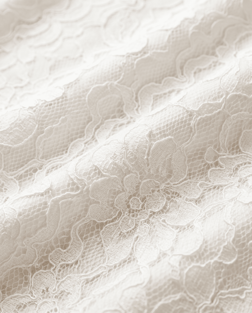 Alexia - White lace maxi dress