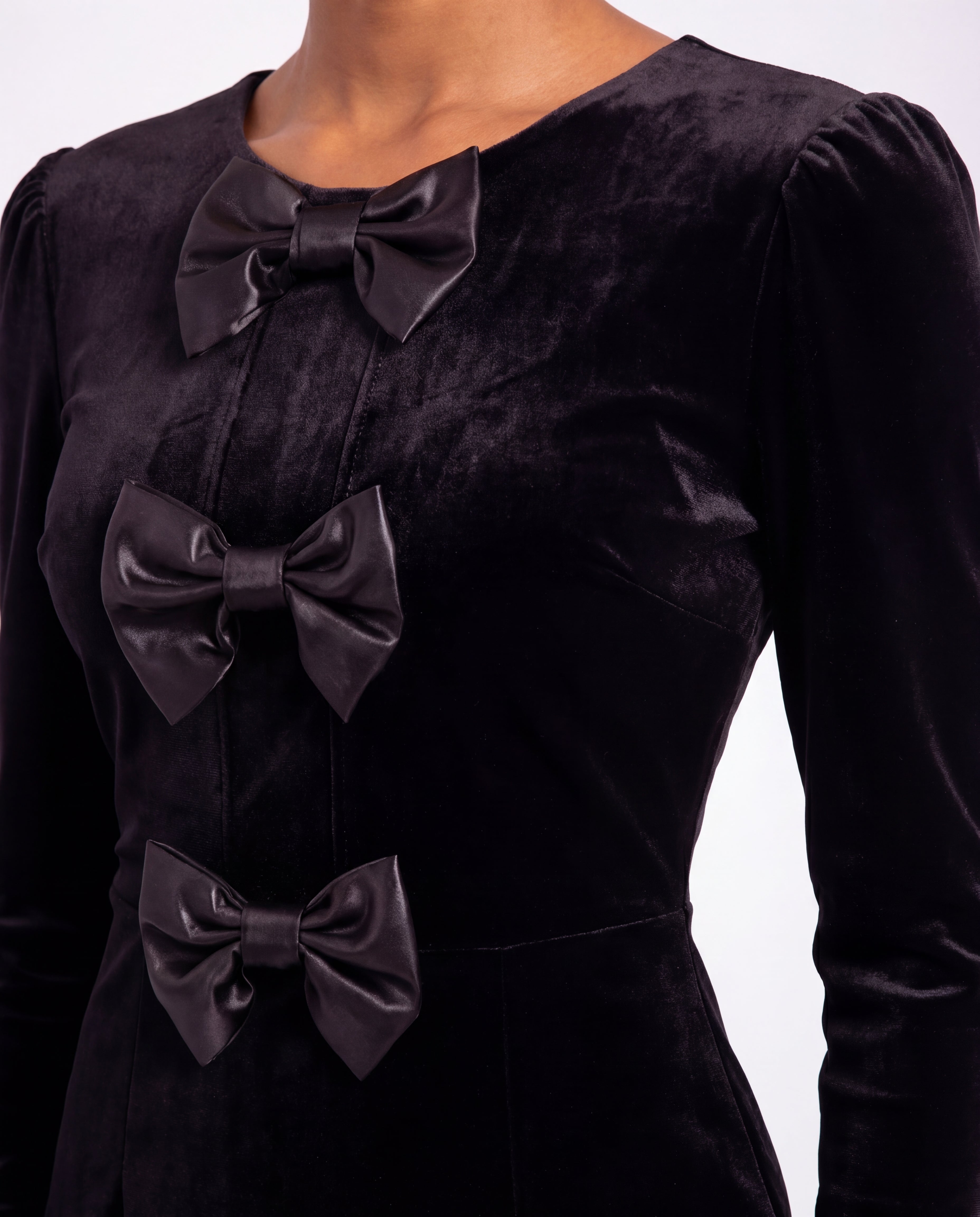 Miria - Maxi dress black with sleeves