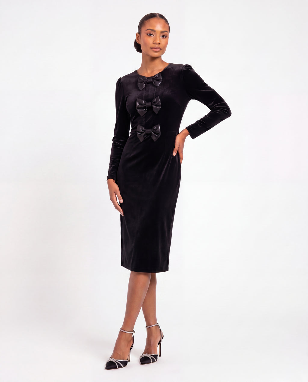 Miria - Maxi dress black with sleeves