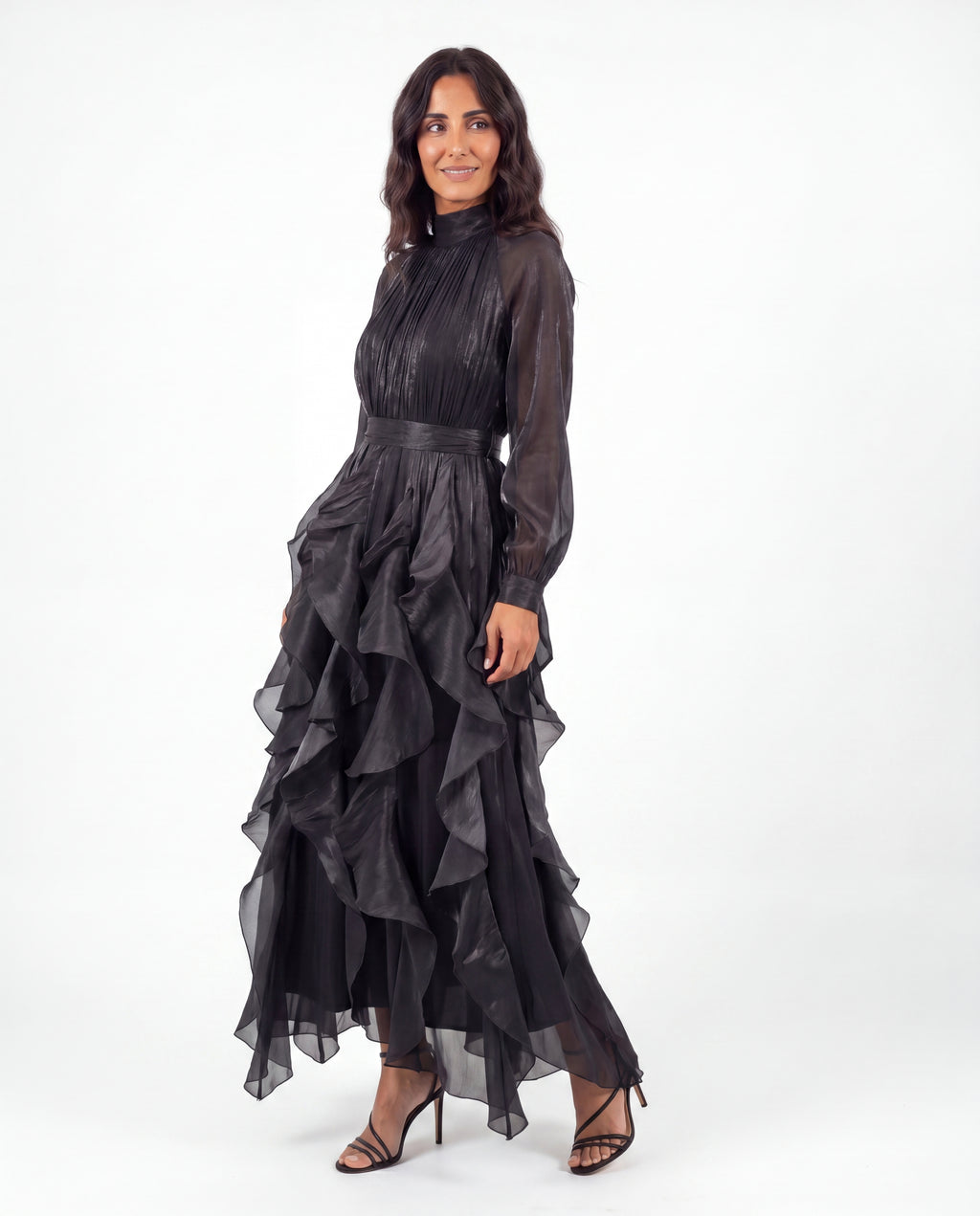 Olivia - Black maxi dress with sleeves