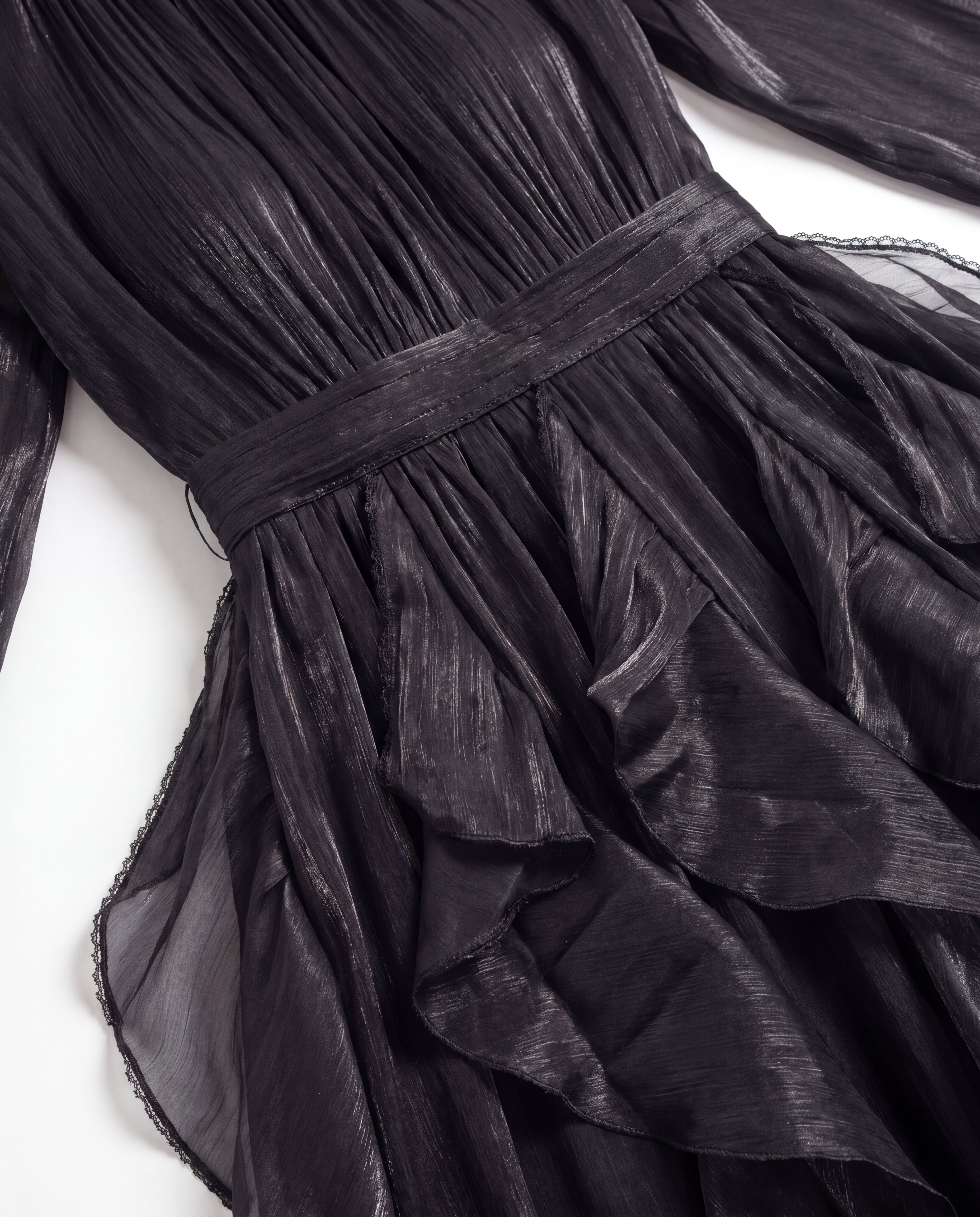 Olivia - Black maxi dress with sleeves